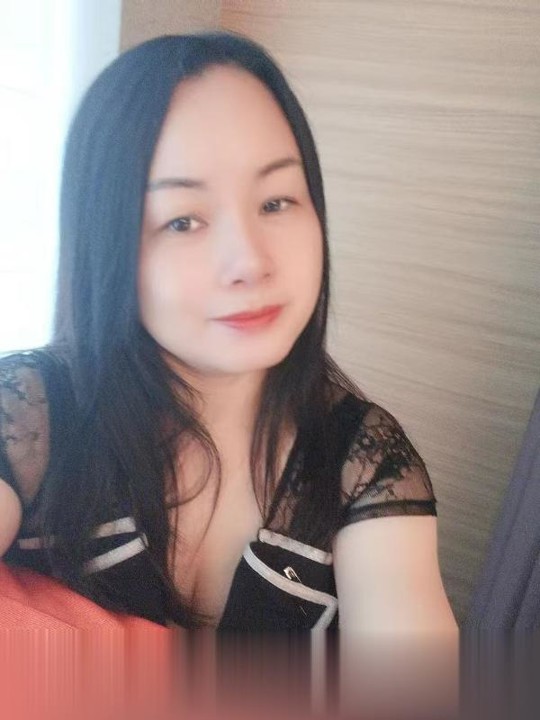 广东珠海大奶御姐-2.jpg